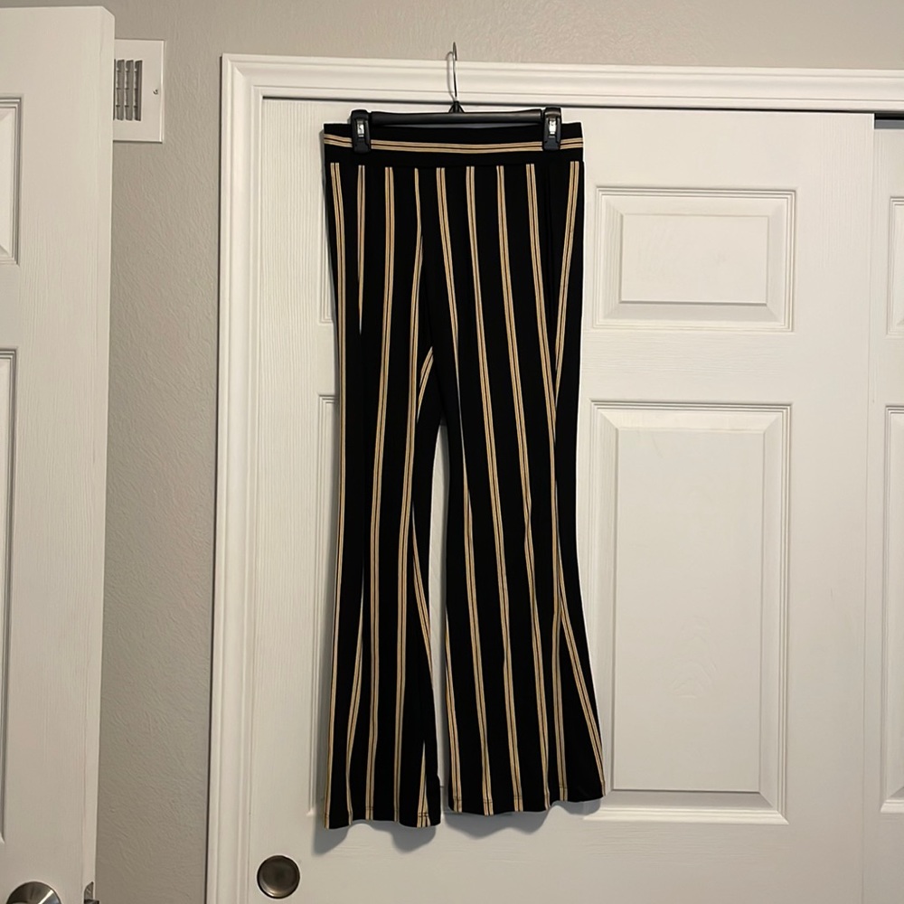BLACK AND YELLOW SOFT PANTS